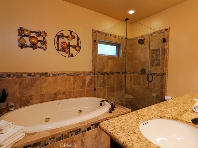 756 Brentwood, Lake Arrowhead, CA 92352