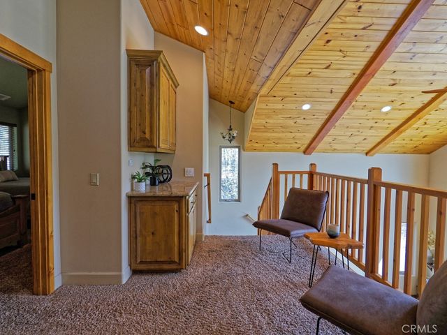 756 Brentwood, Lake Arrowhead, CA 92352