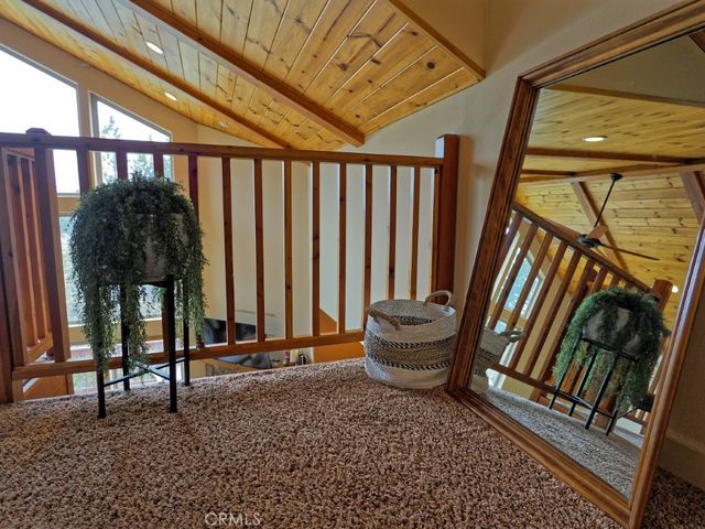 756 Brentwood, Lake Arrowhead, CA 92352