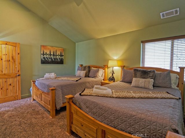 756 Brentwood, Lake Arrowhead, CA 92352