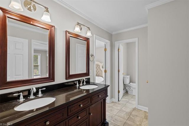 592 Carson Ridge Drive, Oak Ridge, NC 27310