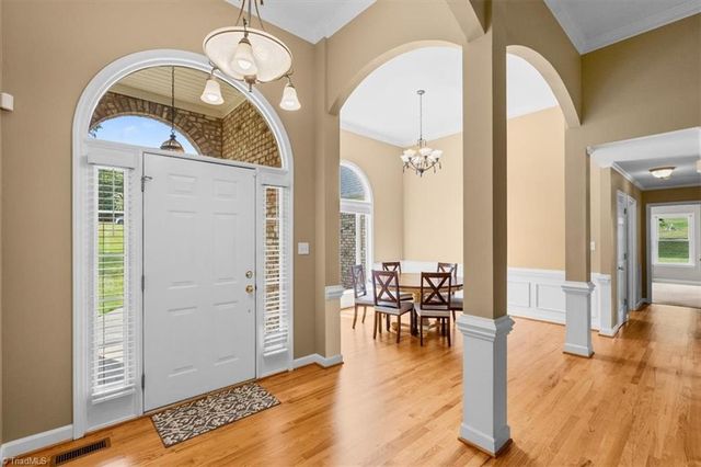592 Carson Ridge Drive, Oak Ridge, NC 27310