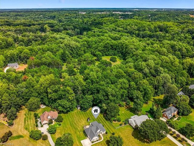 592 Carson Ridge Drive, Oak Ridge, NC 27310