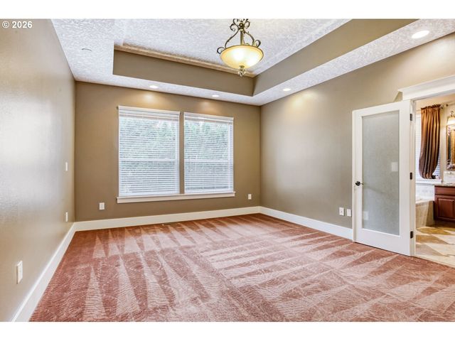 7015 Se 127TH Ave, Portland, OR 97236