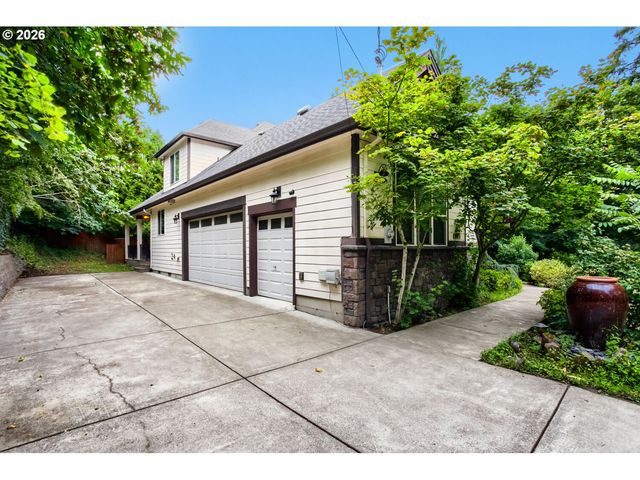 7015 Se 127TH Ave, Portland, OR 97236