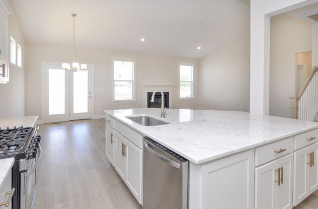 406 Rawling Ln, Gallatin, TN 37066