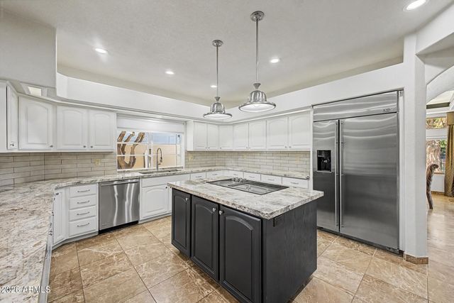 5812 W DEL LAGO Circle, Glendale, AZ 85308