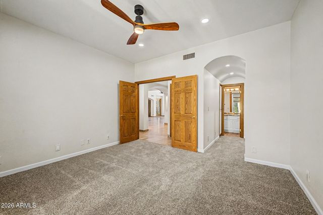 5812 W DEL LAGO Circle, Glendale, AZ 85308