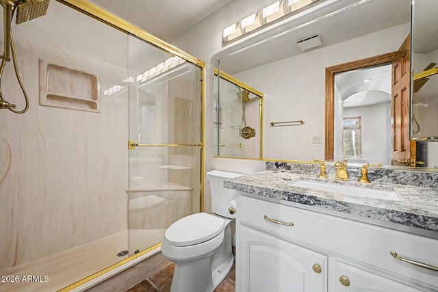 5812 W DEL LAGO Circle, Glendale, AZ 85308