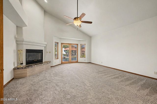 5812 W DEL LAGO Circle, Glendale, AZ 85308