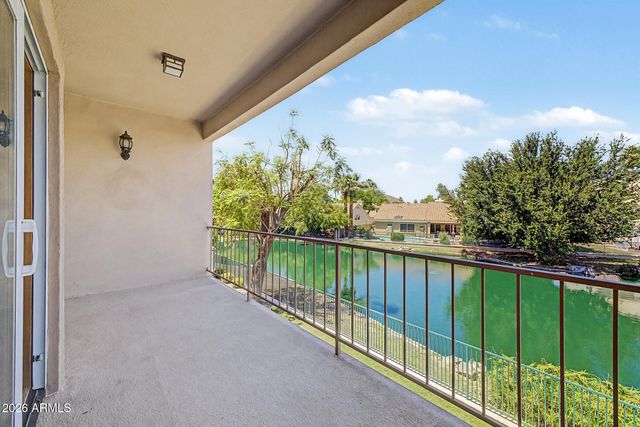 5812 W DEL LAGO Circle, Glendale, AZ 85308