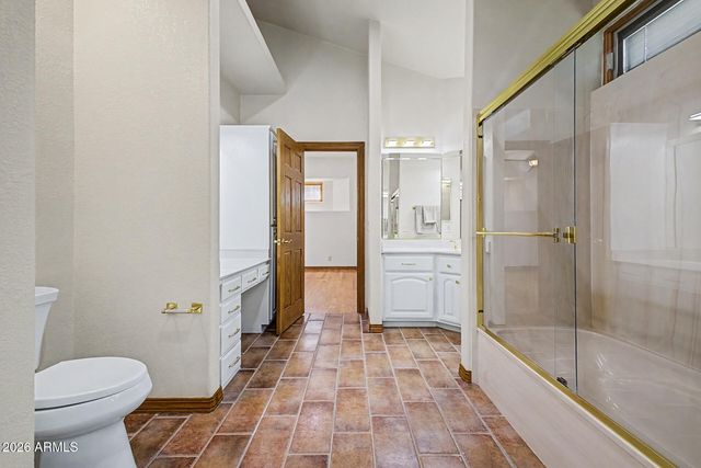 5812 W DEL LAGO Circle, Glendale, AZ 85308
