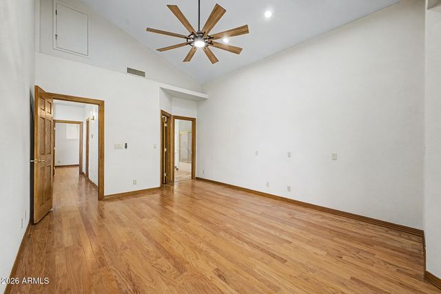 5812 W DEL LAGO Circle, Glendale, AZ 85308