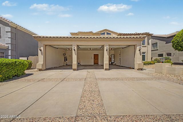 5812 W DEL LAGO Circle, Glendale, AZ 85308