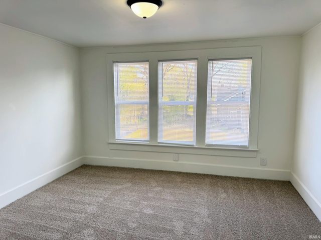 1028 E Mulberry Street, Evansville, IN 47714