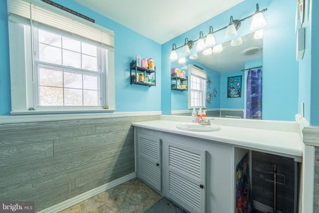 1717 NEWCOMBTOWN RD, Millville, NJ 08332