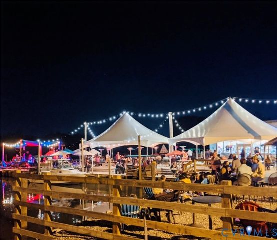 7516 Indian River Run, Henrico, VA 23231