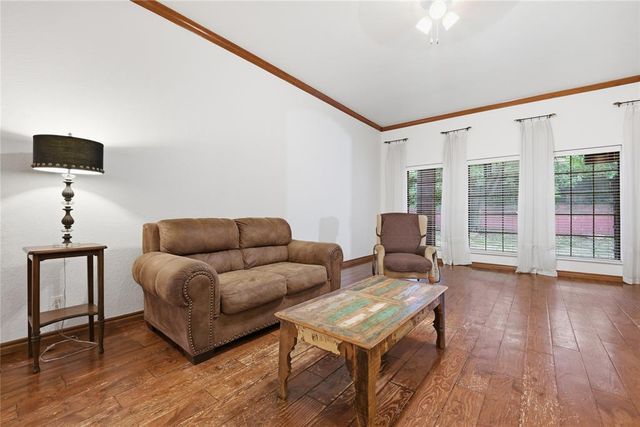 13513 Green Cedar Lane, Oklahoma City, OK 73131