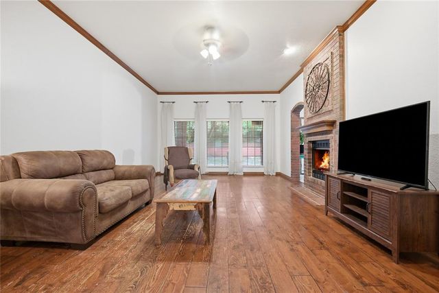 13513 Green Cedar Lane, Oklahoma City, OK 73131