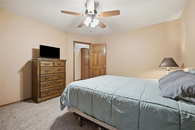 13513 Green Cedar Lane, Oklahoma City, OK 73131