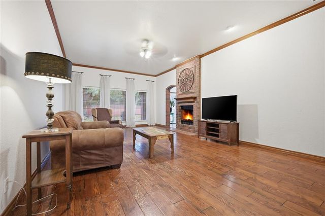 13513 Green Cedar Lane, Oklahoma City, OK 73131
