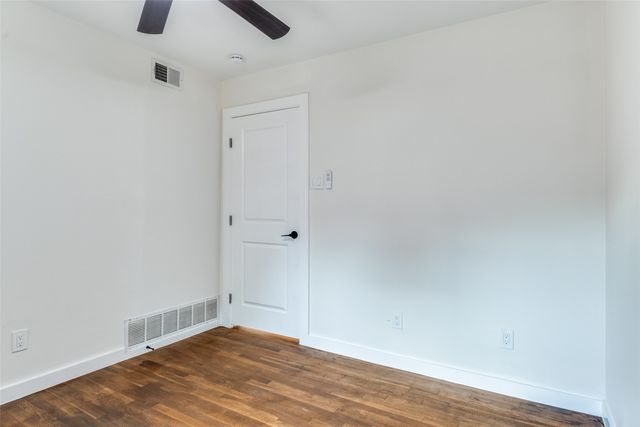 1528 Ridgeview Street, Mesquite, TX 75149
