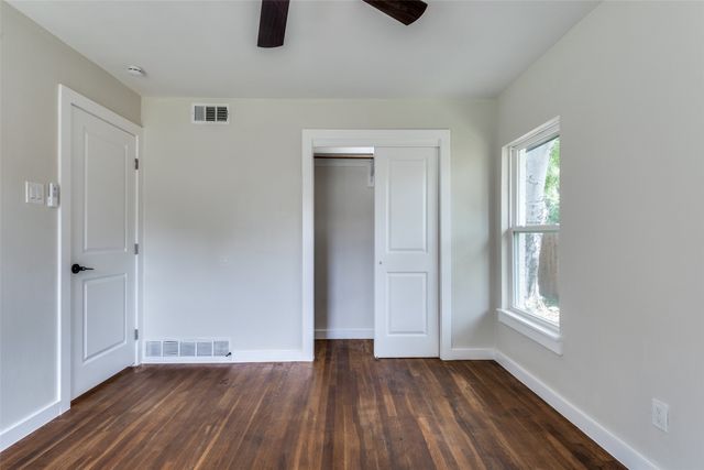 1528 Ridgeview Street, Mesquite, TX 75149