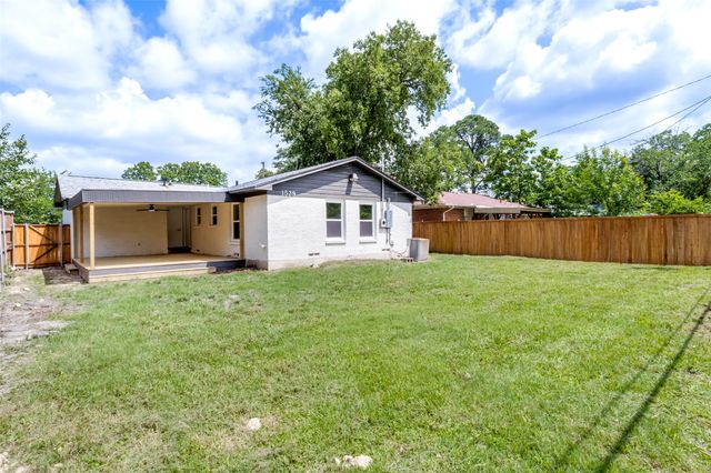 1528 Ridgeview Street, Mesquite, TX 75149