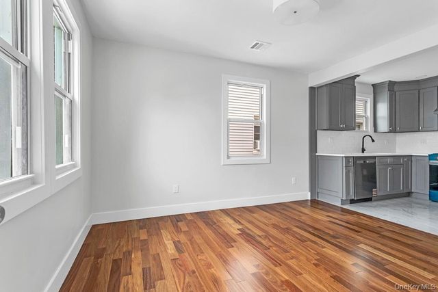 243 Maple Avenue 1A, Rockville Centre, NY 11570