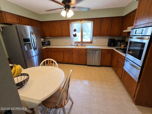 59 Kennedy Street, Freehold, NJ 07728