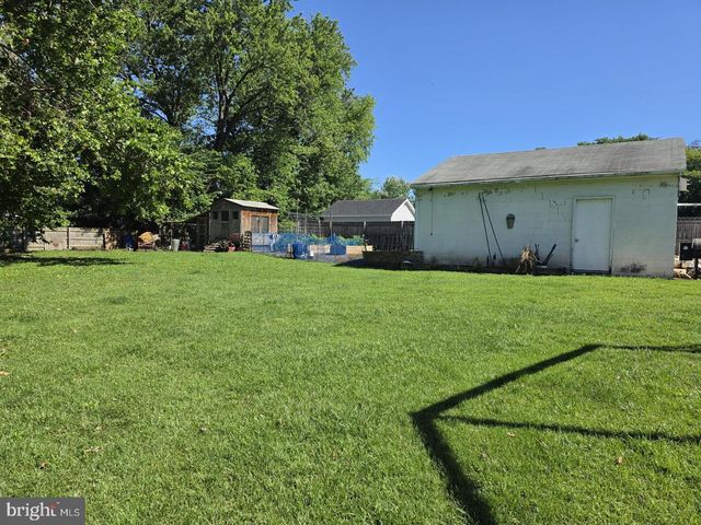 416 EARLS RD, Middle River, MD 21220