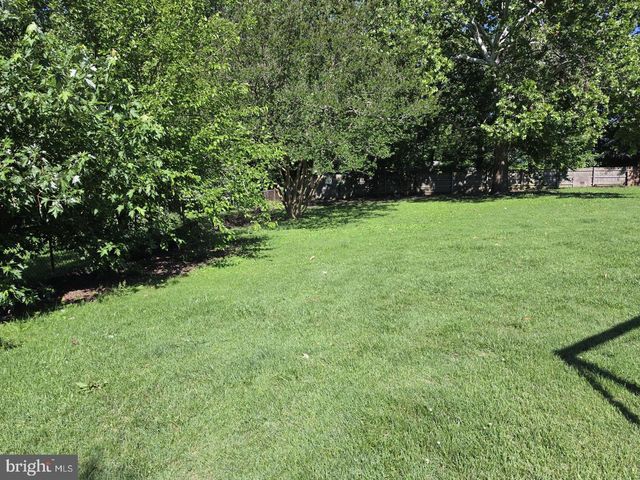 416 EARLS RD, Middle River, MD 21220