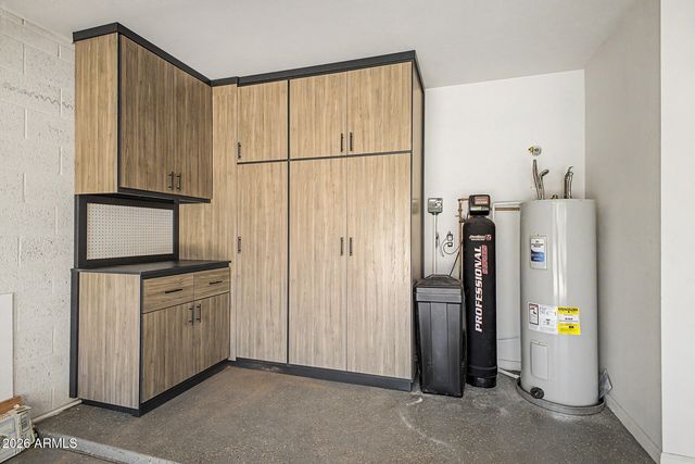 6145 E Snowdon Street, Mesa, AZ 85215