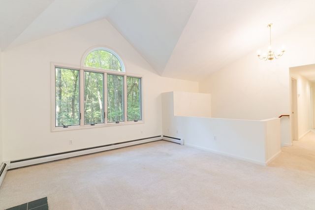 611 Henshaw St, Leicester, MA 01542