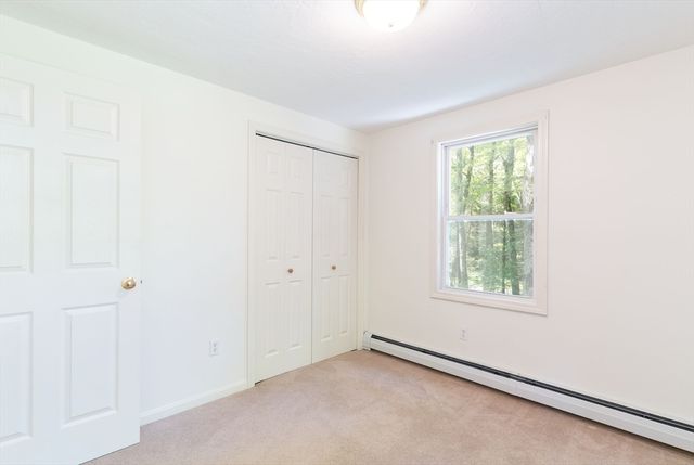 611 Henshaw St, Leicester, MA 01542