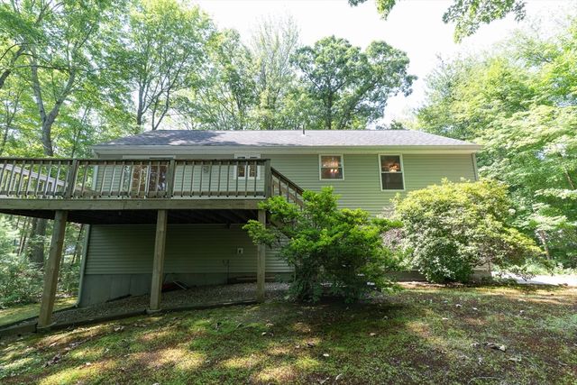 611 Henshaw St, Leicester, MA 01542