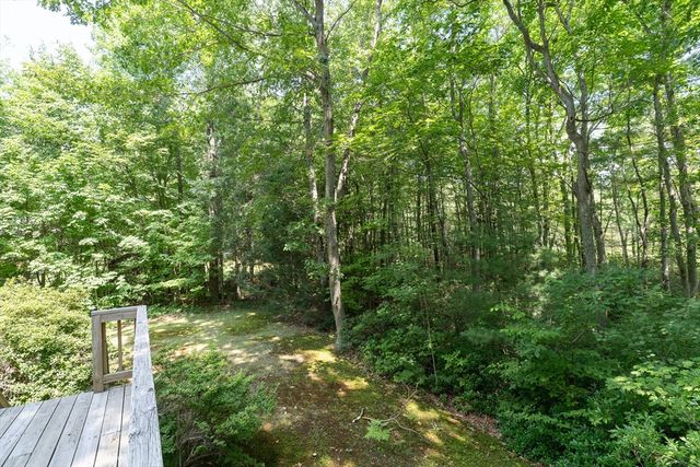 611 Henshaw St, Leicester, MA 01542