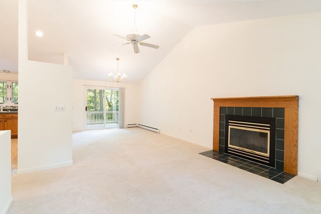 611 Henshaw St, Leicester, MA 01542
