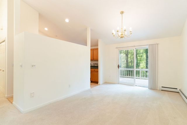 611 Henshaw St, Leicester, MA 01542