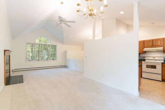 611 Henshaw St, Leicester, MA 01542