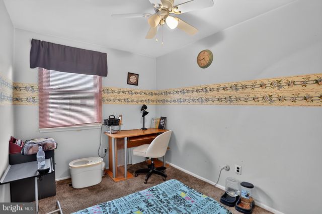 7819 VENUS PL, Philadelphia, PA 19153