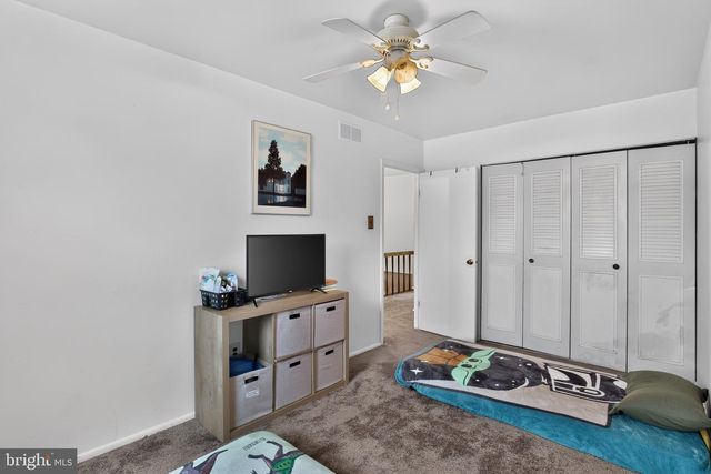 7819 VENUS PL, Philadelphia, PA 19153