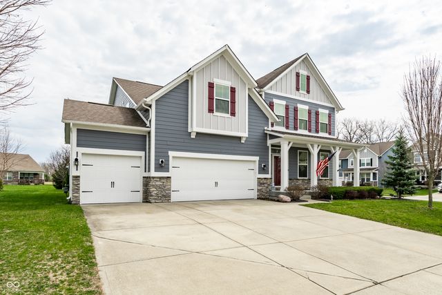 567 Amersham Court, Avon, IN 46123