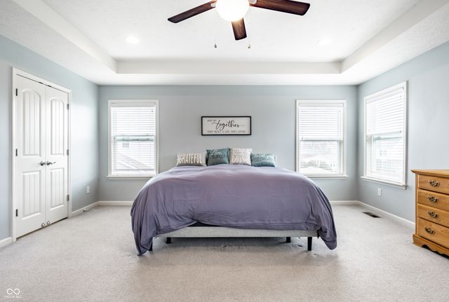 567 Amersham Court, Avon, IN 46123