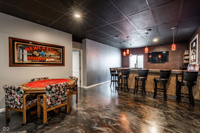 567 Amersham Court, Avon, IN 46123