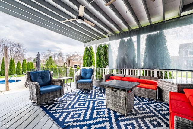 567 Amersham Court, Avon, IN 46123