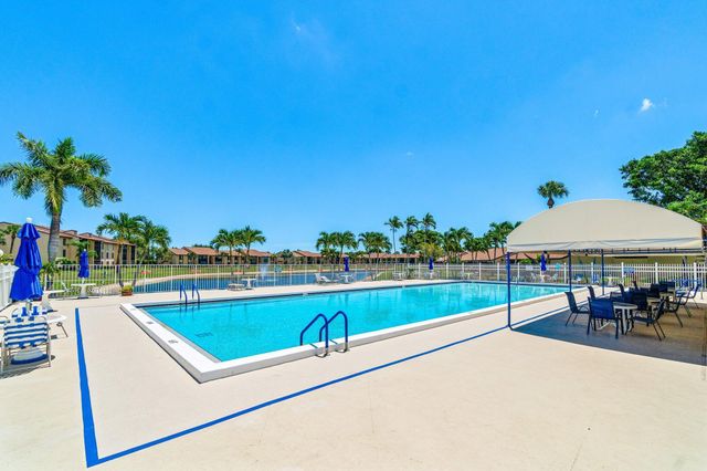 809 Sky Pine Way F, Greenacres, FL 33415