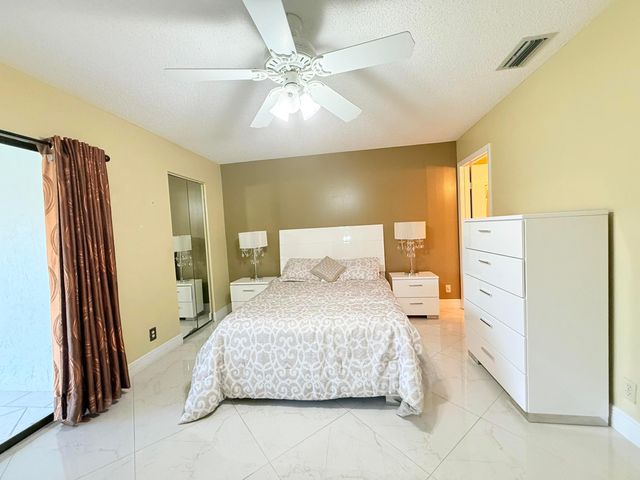 809 Sky Pine Way F, Greenacres, FL 33415