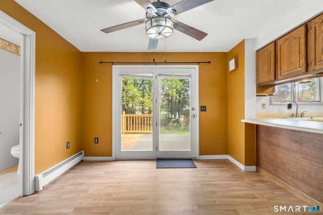 537 George Washington Road, Enfield, CT 06082