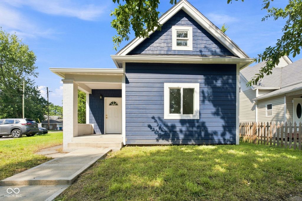 208 N Tacoma Avenue, Indianapolis, IN 46201
